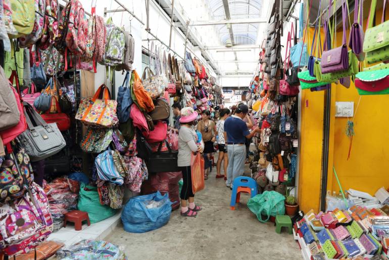 1.ตลาดโรงเกลือ อ.อรัญประเทศ